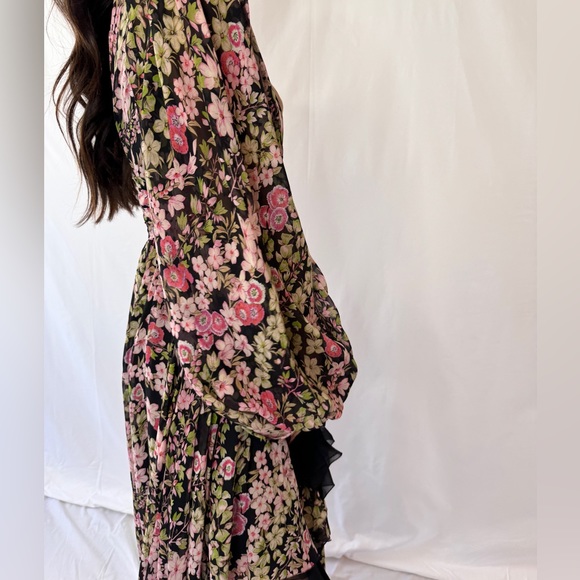 GIAMBATTISTA VALLI FLORAL RUNWAY DRESS - Picture 7 of 12